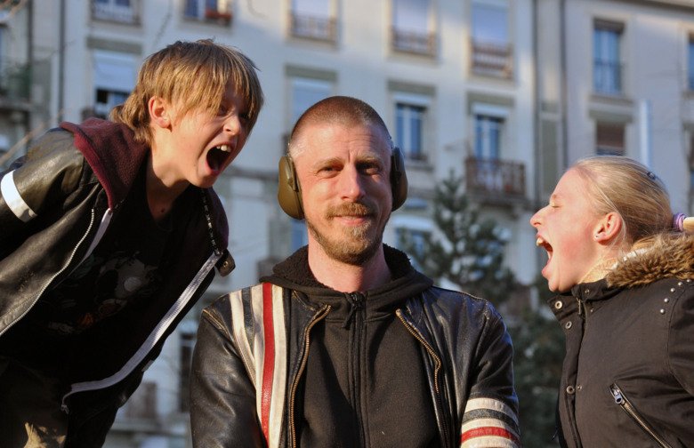 Researcher Christopher Cederroth with his kids.