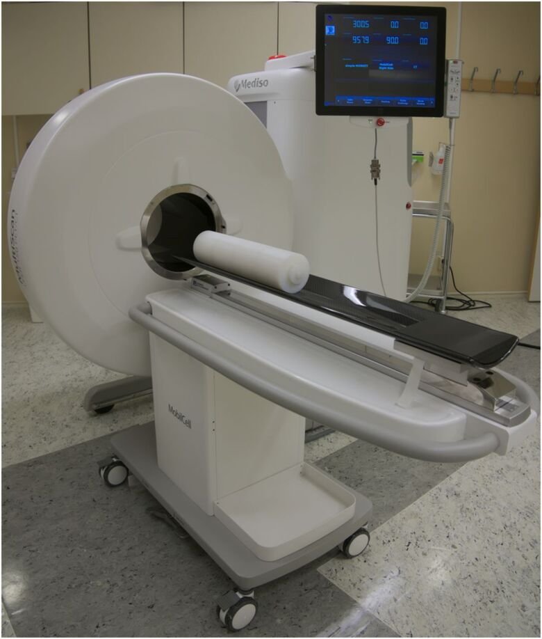 LFER 150 PET/CT