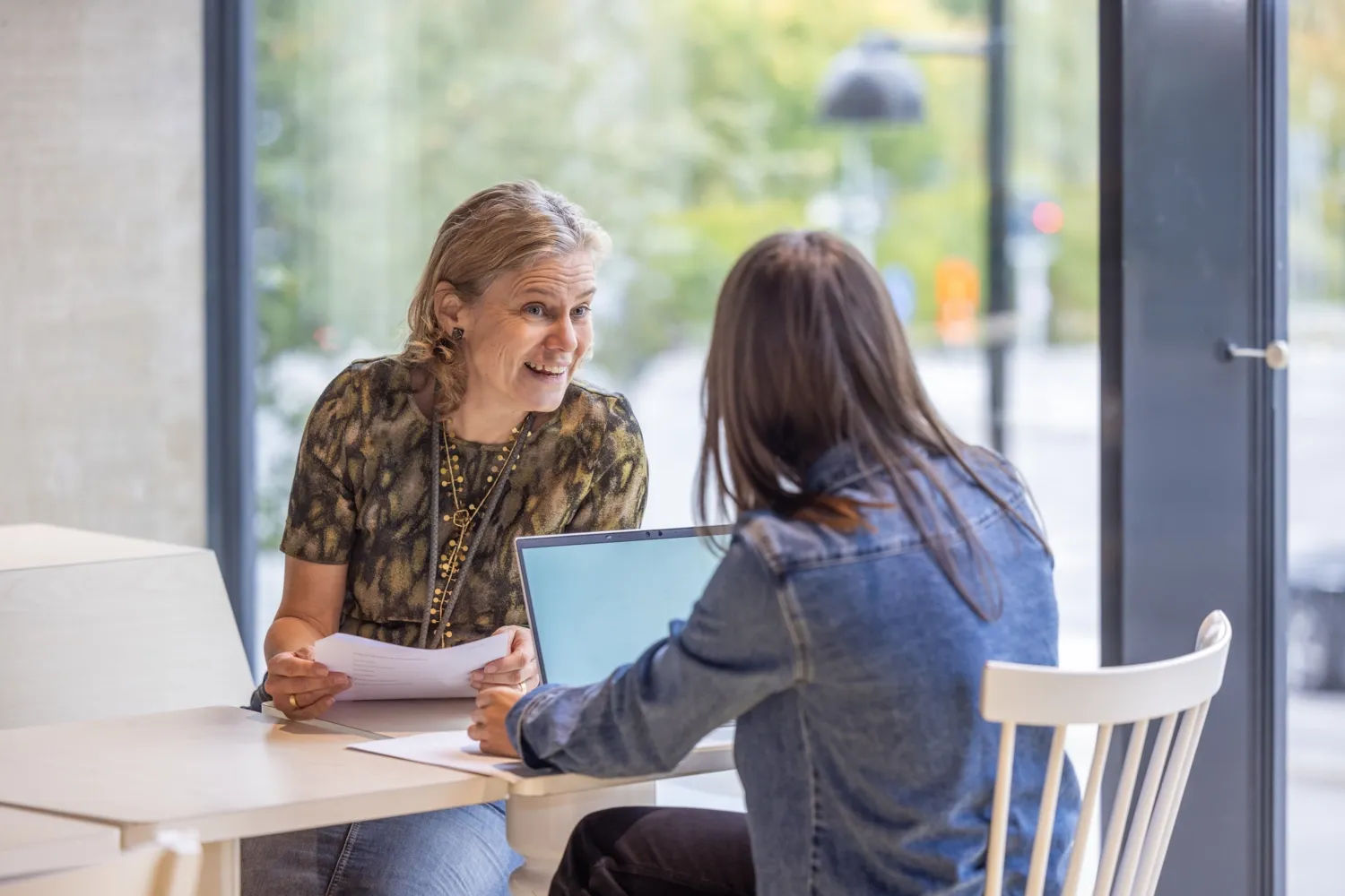 People interacting in the Widerströmska building