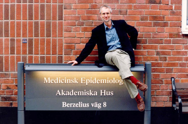 Professor Hans-Olov Adami poses outside the new facility for the department of medical epidemiology and biostatistics in 1997.