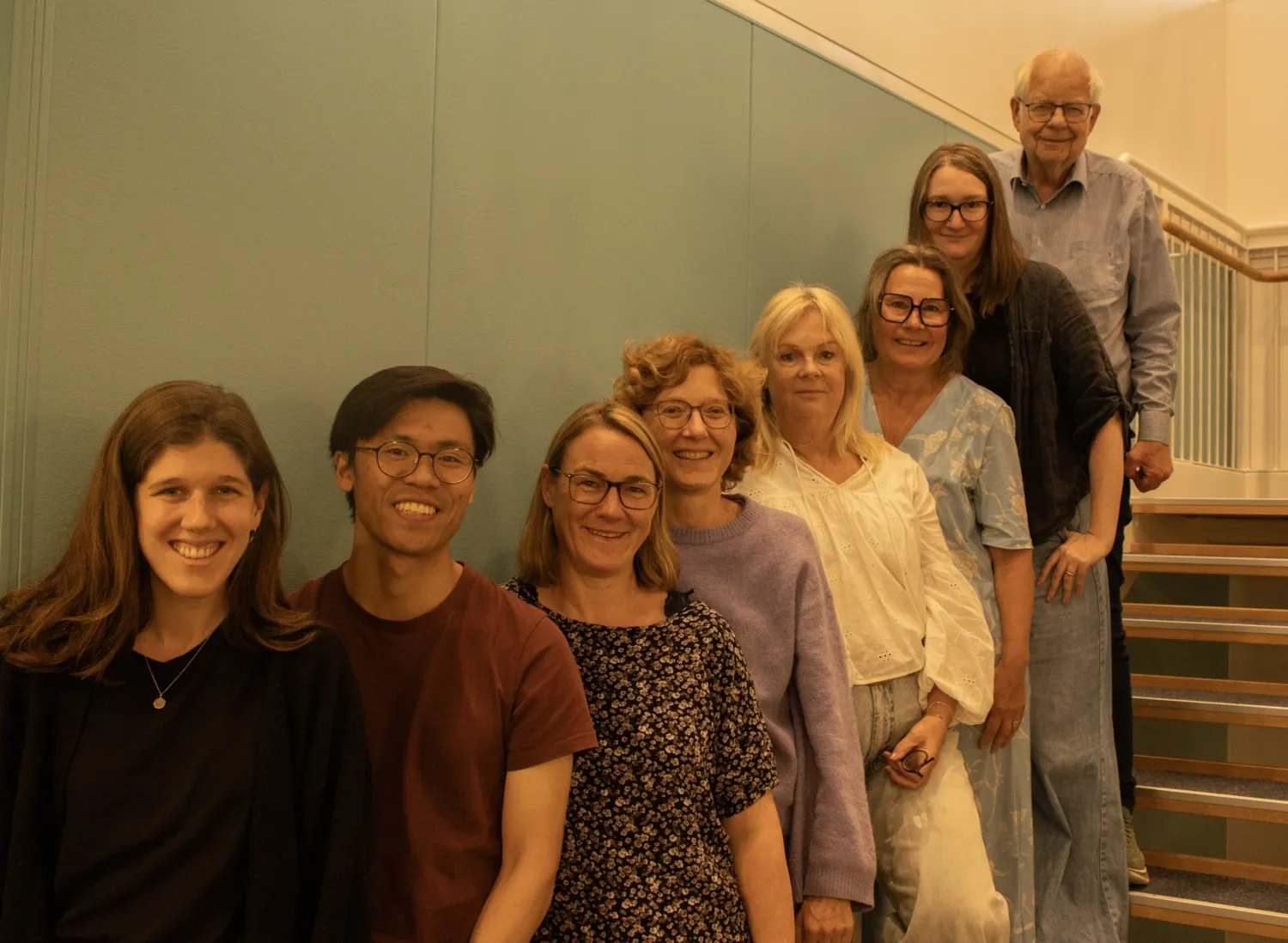 gruppbild på Katarina Mende-Schmidt och hennes forskarkollegor