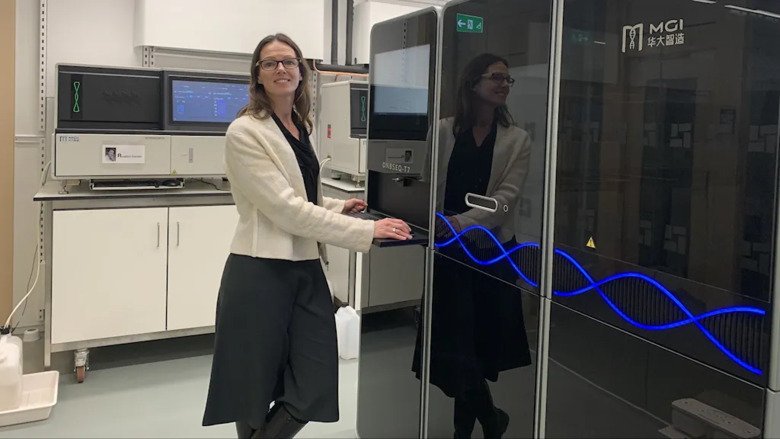 Jessica Alm at Karolinska Institutet's lab in Solna