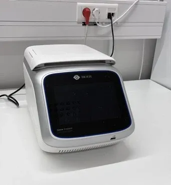 Image of a PCR thermal cycler