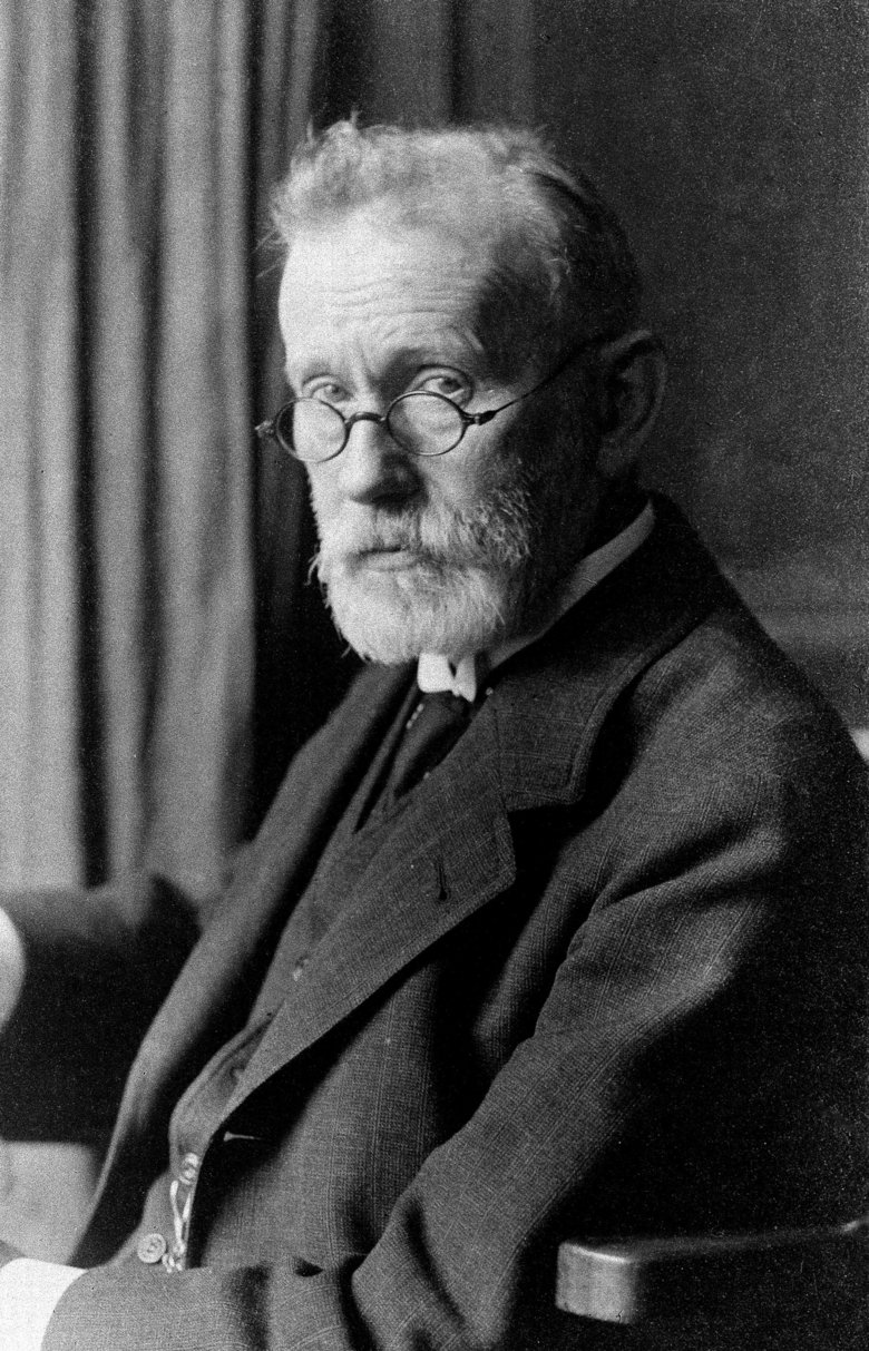 Black and white picture of Paul Ehrlich.