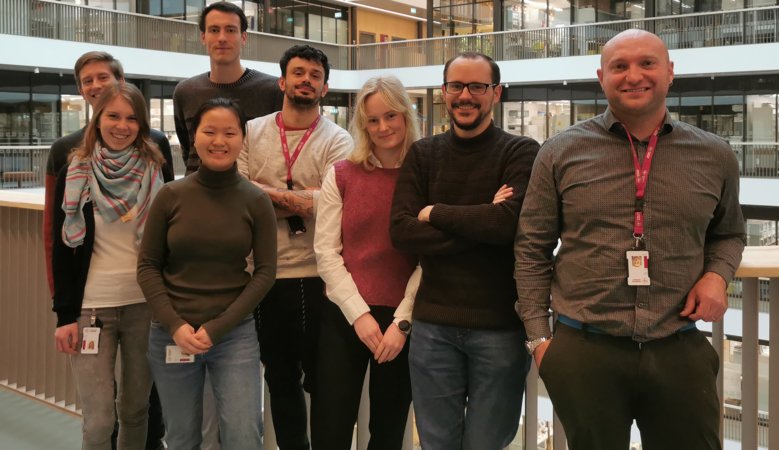 Group picture of the members of the lab.