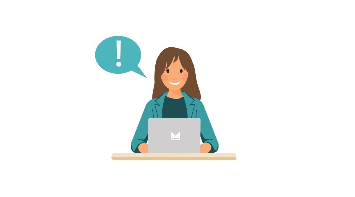 Tecknad person som sitter bakom en dator. Ett utropstecken i en pratbubbla.