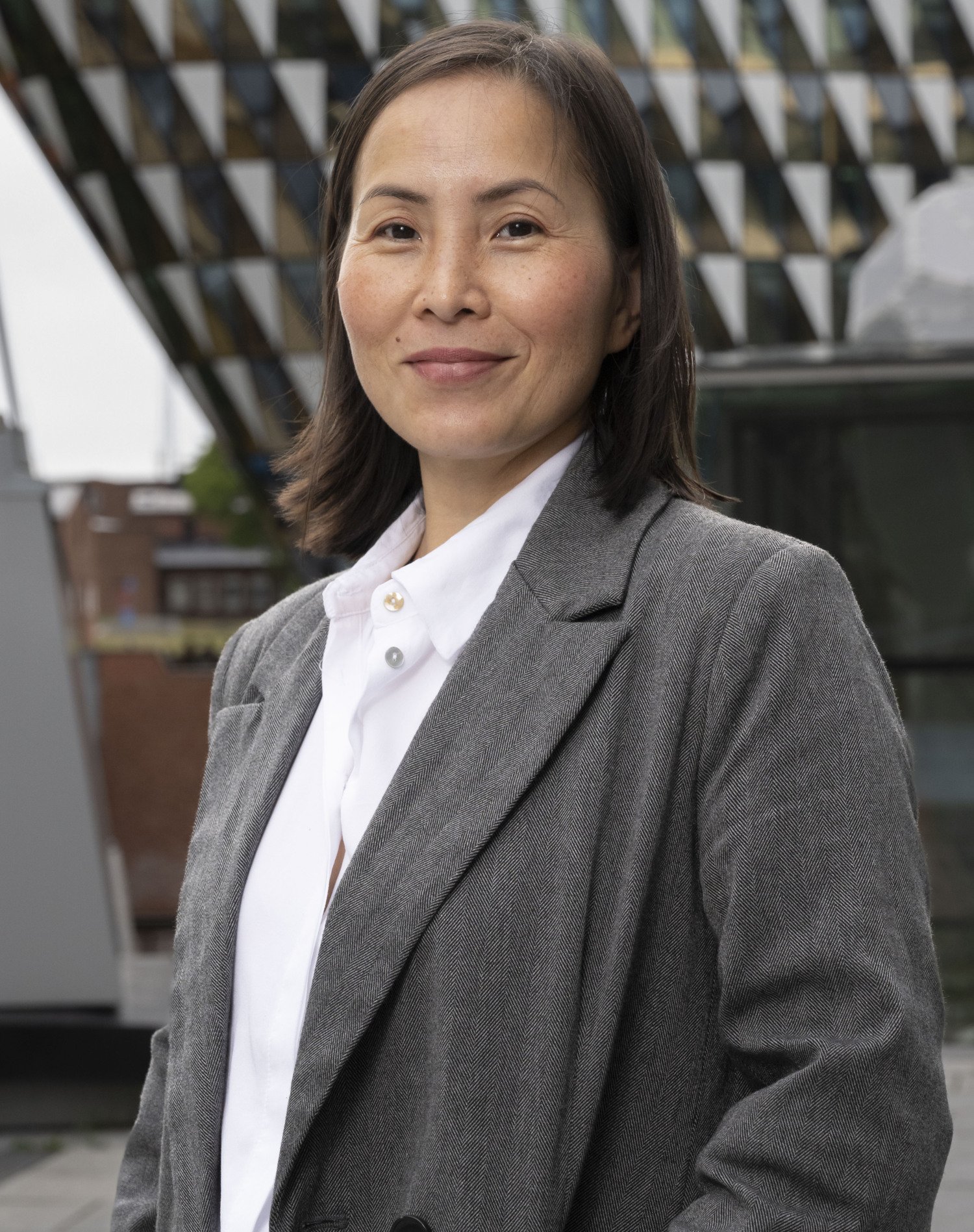 Porträtt av forskaren Thuy Tran.