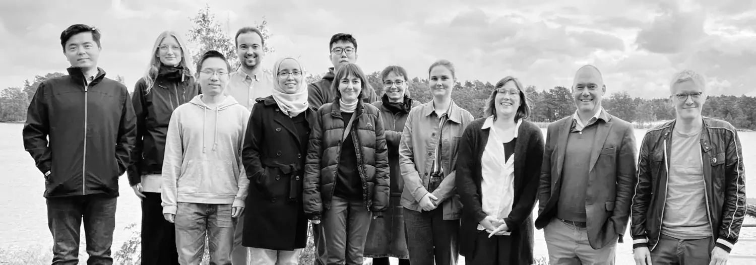 Picture of members in Elias Arnér research group.