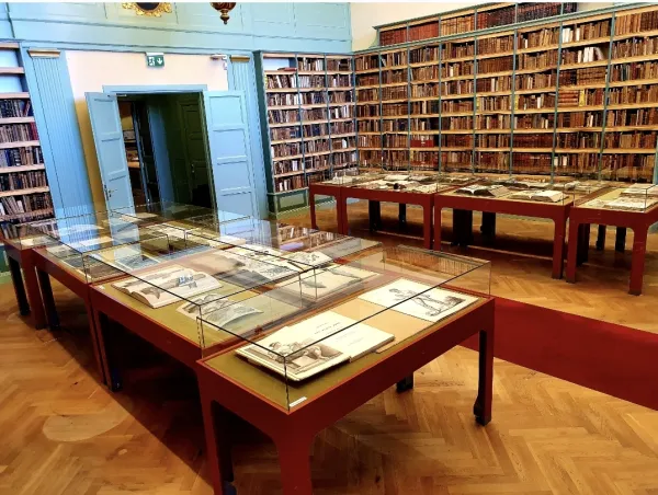 The courtroom at the Hagströmer Library || Hagstömer Library interior, tingssalen.